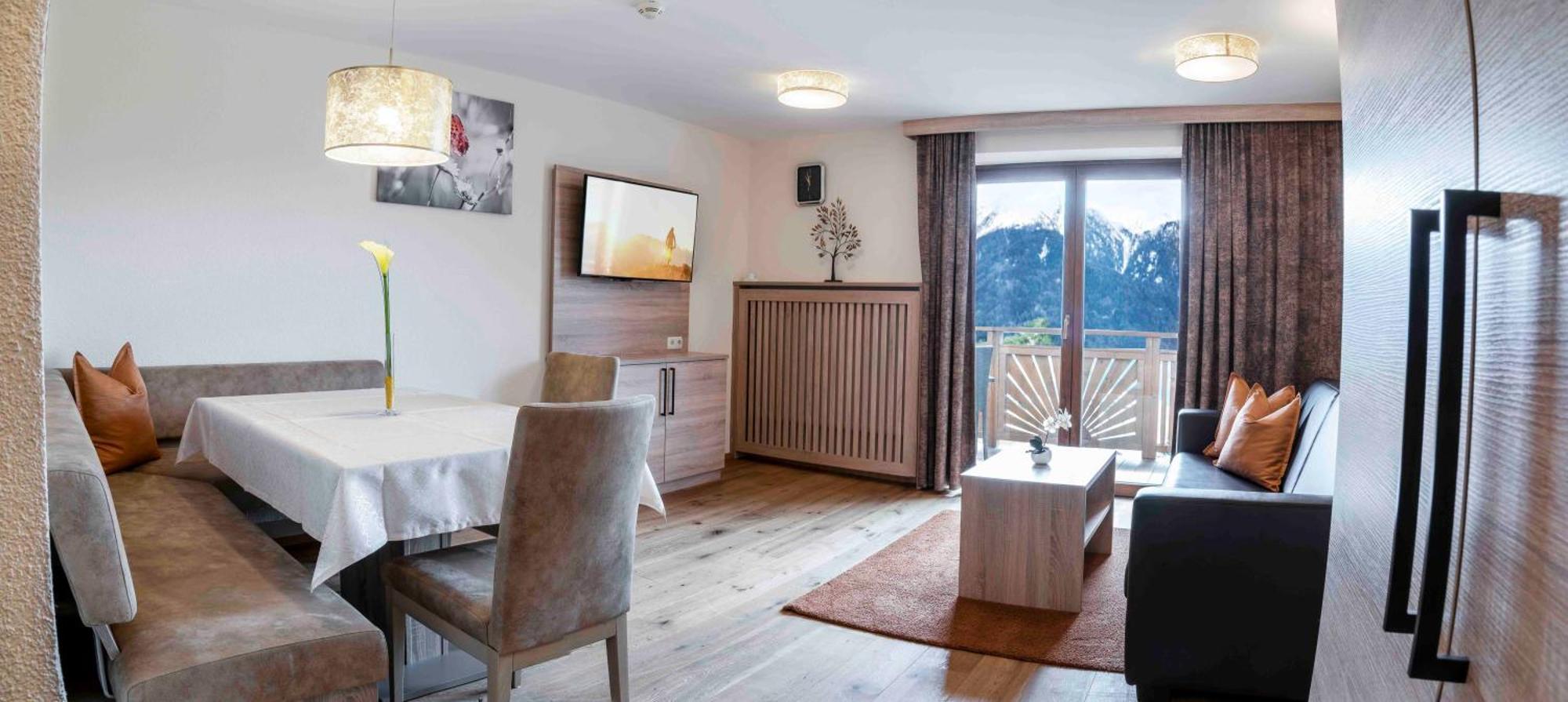 Hotel Montana Fiss Exteriör bild